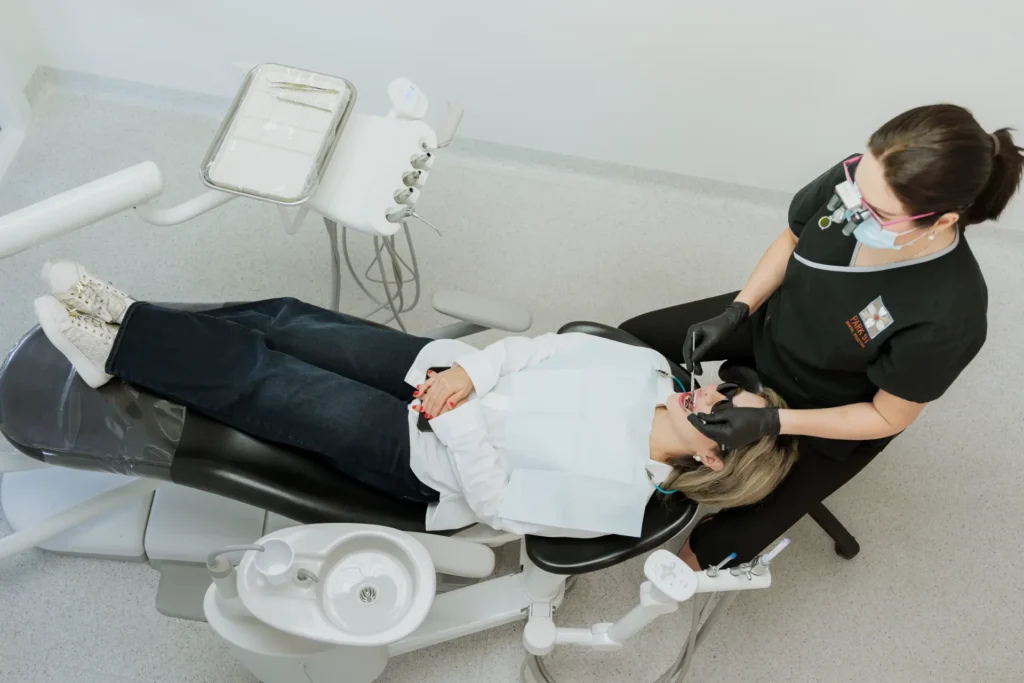 Dental Veneers in Mona Vale, Veneers Consultation and planning, Digital Smile Design & Planning, Veneers, Park St Dental Practice, Dr Neda Gorji, Mona Vale Best Smile Makeover, Broken Teeth, Best Northern Beaches Cosmetic Dentist