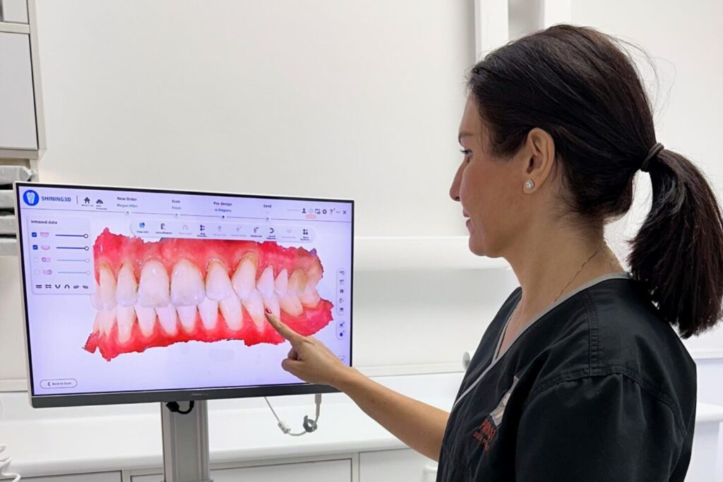 Invisalign & Clear Aligner in Mona Vale,Digital Smile Design & Planning, Veneers, Park St Dental Practice, Dr Neda Gorji, Mona Vale Best Smile Makeover, Broken Teeth, Best Northern Beaches Cosmetic Dentist